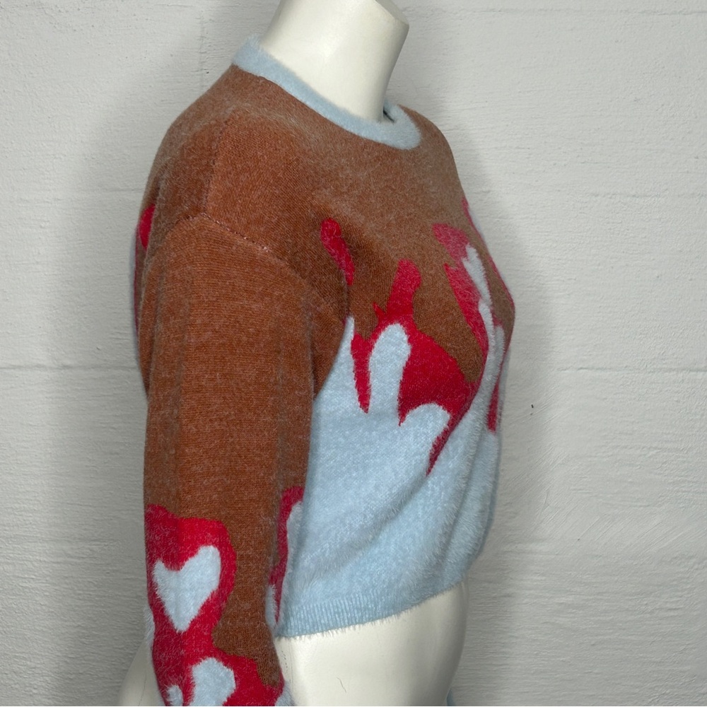 Adele B. Women's Flame Crop Sweater Size Large Fuzzy Blue Red Brown
